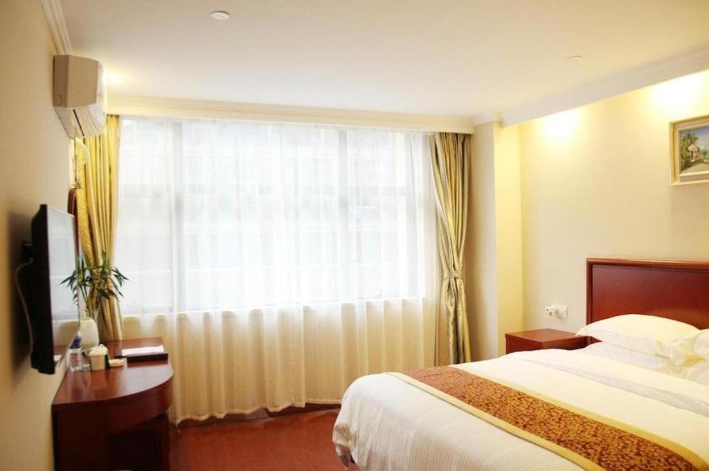 Greentree Inn Linyi Feixian Jianshe Road Express Hotel Exterior photo