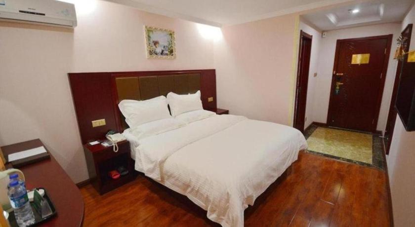 Greentree Inn Linyi Feixian Jianshe Road Express Hotel Exterior photo